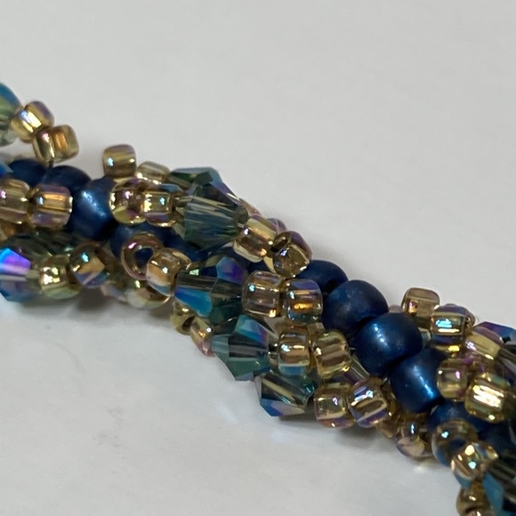 Iridescent Blue Twisted Seed Bead Necklace - Picture 7 of 14